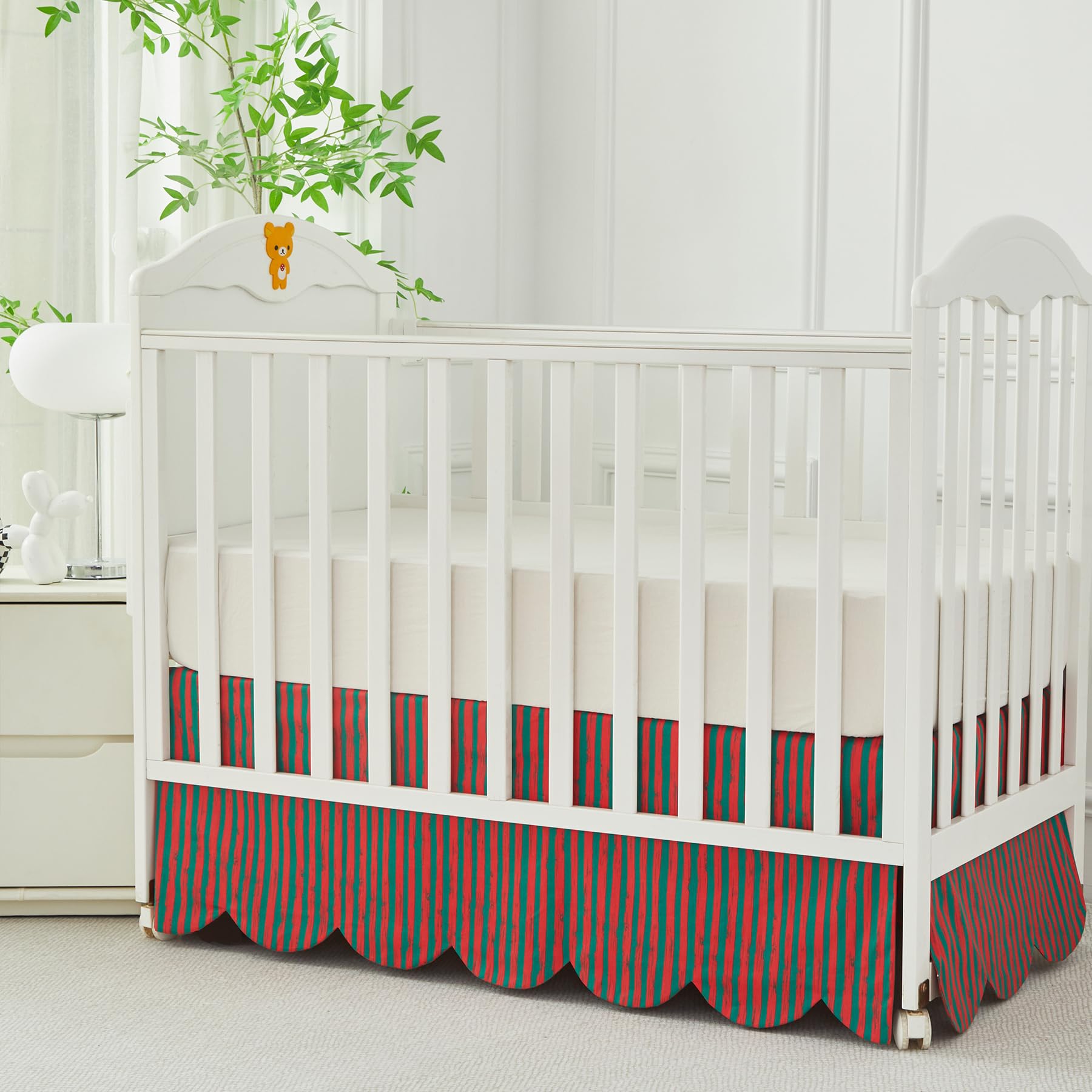 Brandream scallop edge crib skirt is easy to care for and machine washable.
