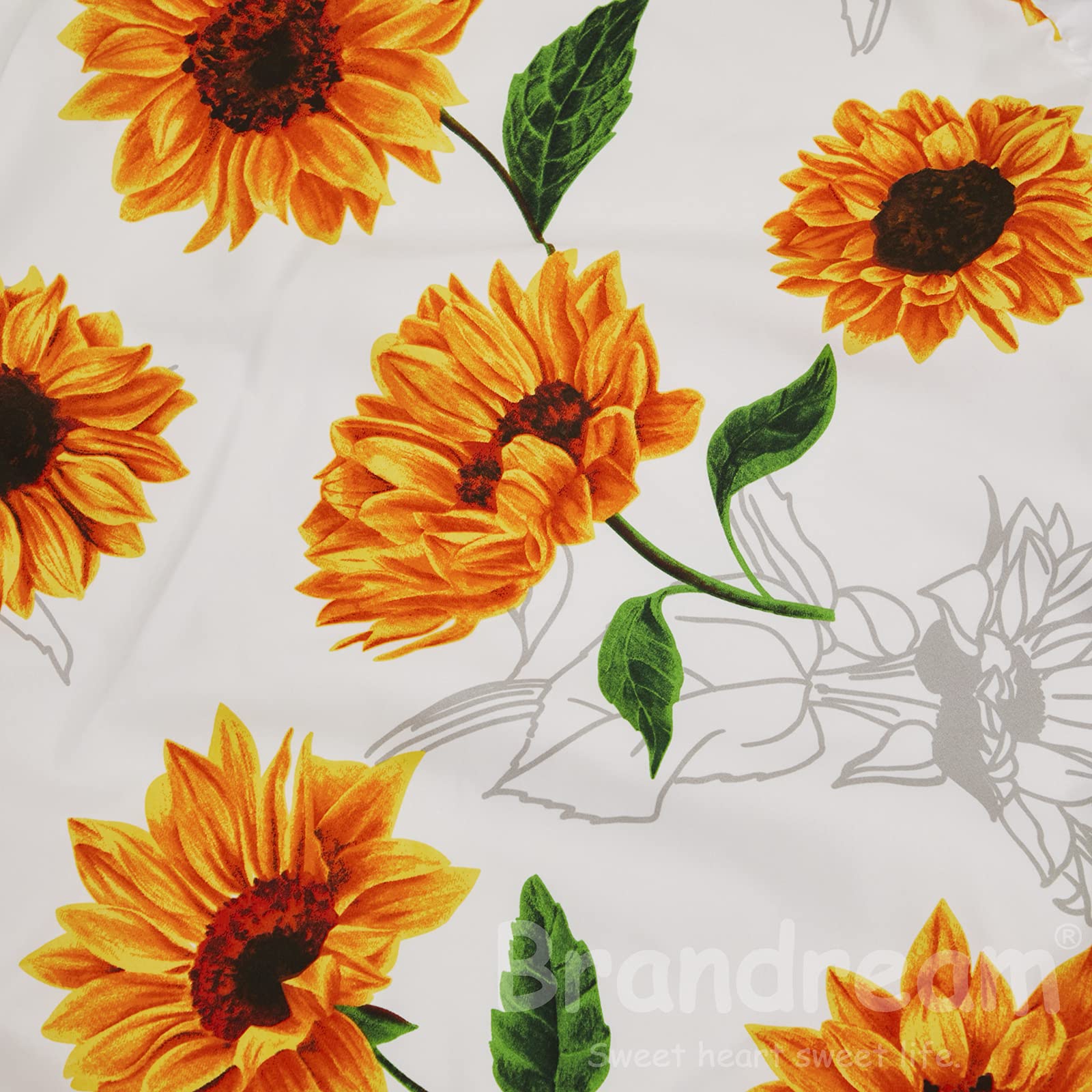 Brandream soft breathable cotton-polyester blend offers gentle comfort for baby.