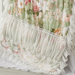 Brandream tulle dust ruffle with 16-inch drop adds shimmer.