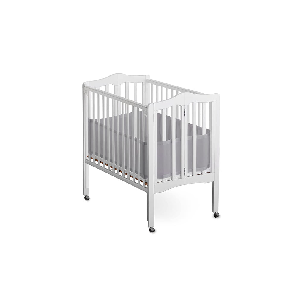 BreathableBaby packaging highlights safety and easy setup.