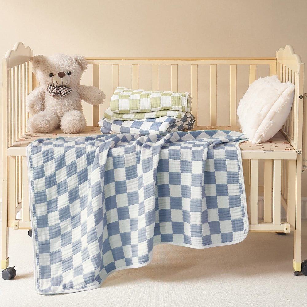 Brnabiou muslin blanket blue folded, compact and easy care