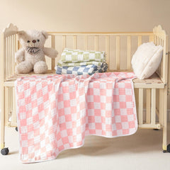 Brnabiou pink-checkered muslin close-up shows soft fibers ideal for sensitive baby skin.
