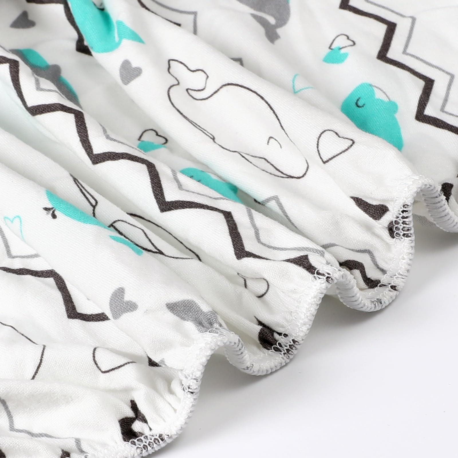 BROLEX baby sheets promoting breathable comfort during sleep and playtime