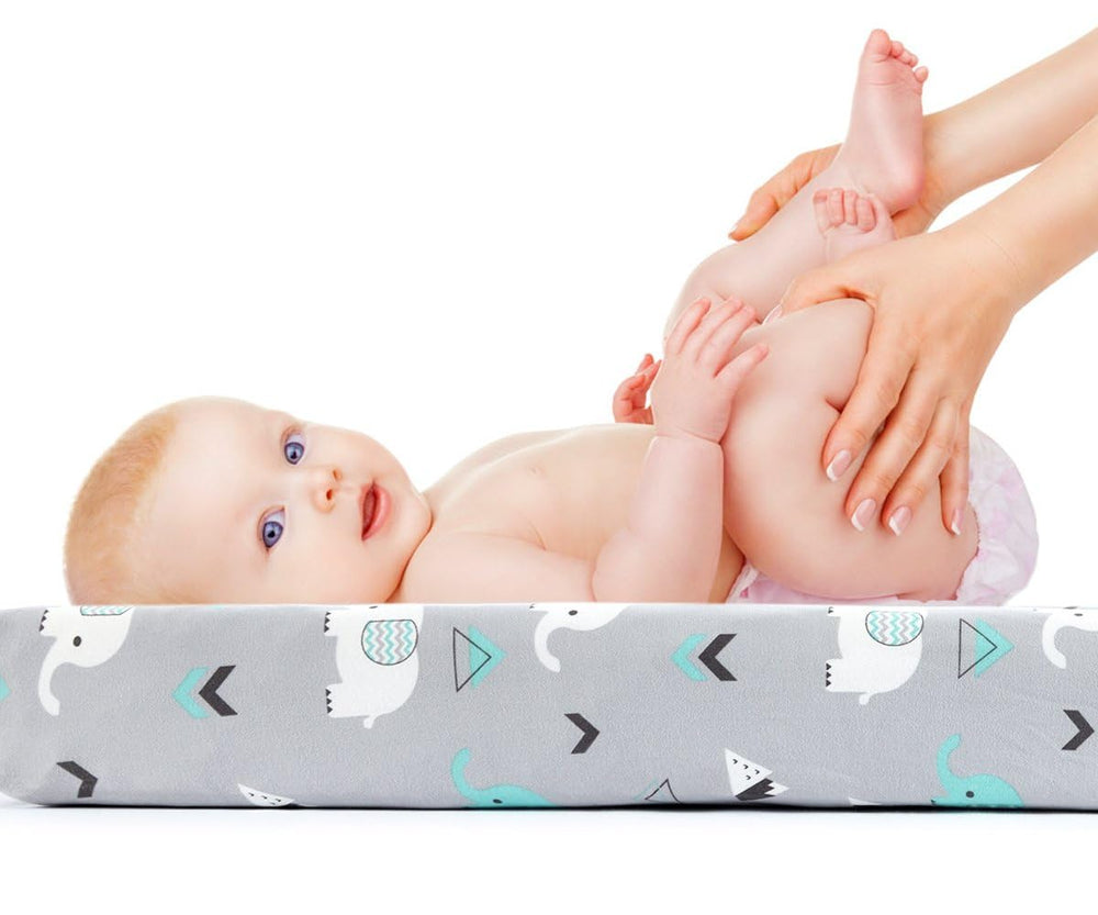 BROLEX non-slip bottom reduces shifting during diaper changes