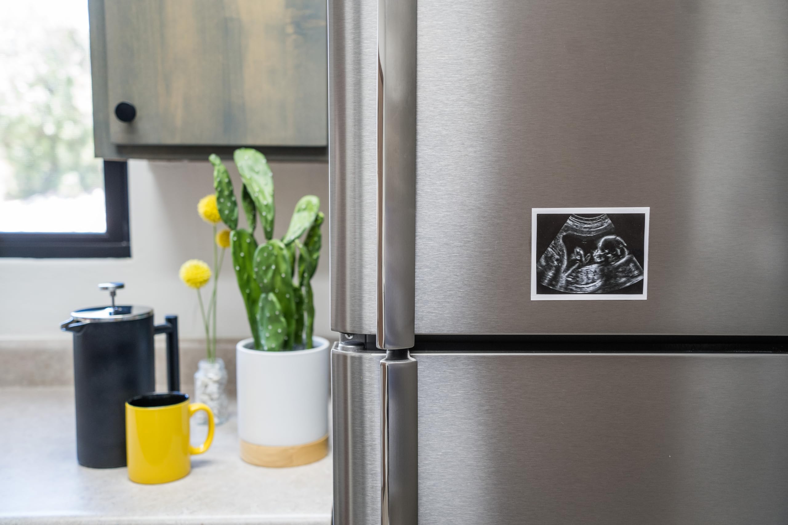 Brothers Bench Two magnets included for easy fridge display.