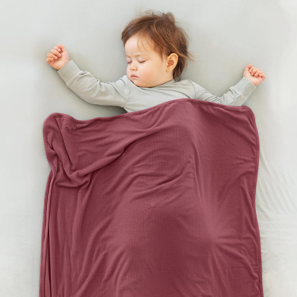 BubblePanda Dusty Rose blanket color ideal for nap time warmth