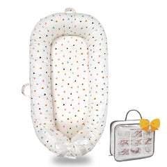 Bubbyhuts baby lounger in soft organic cotton for daytime comfort