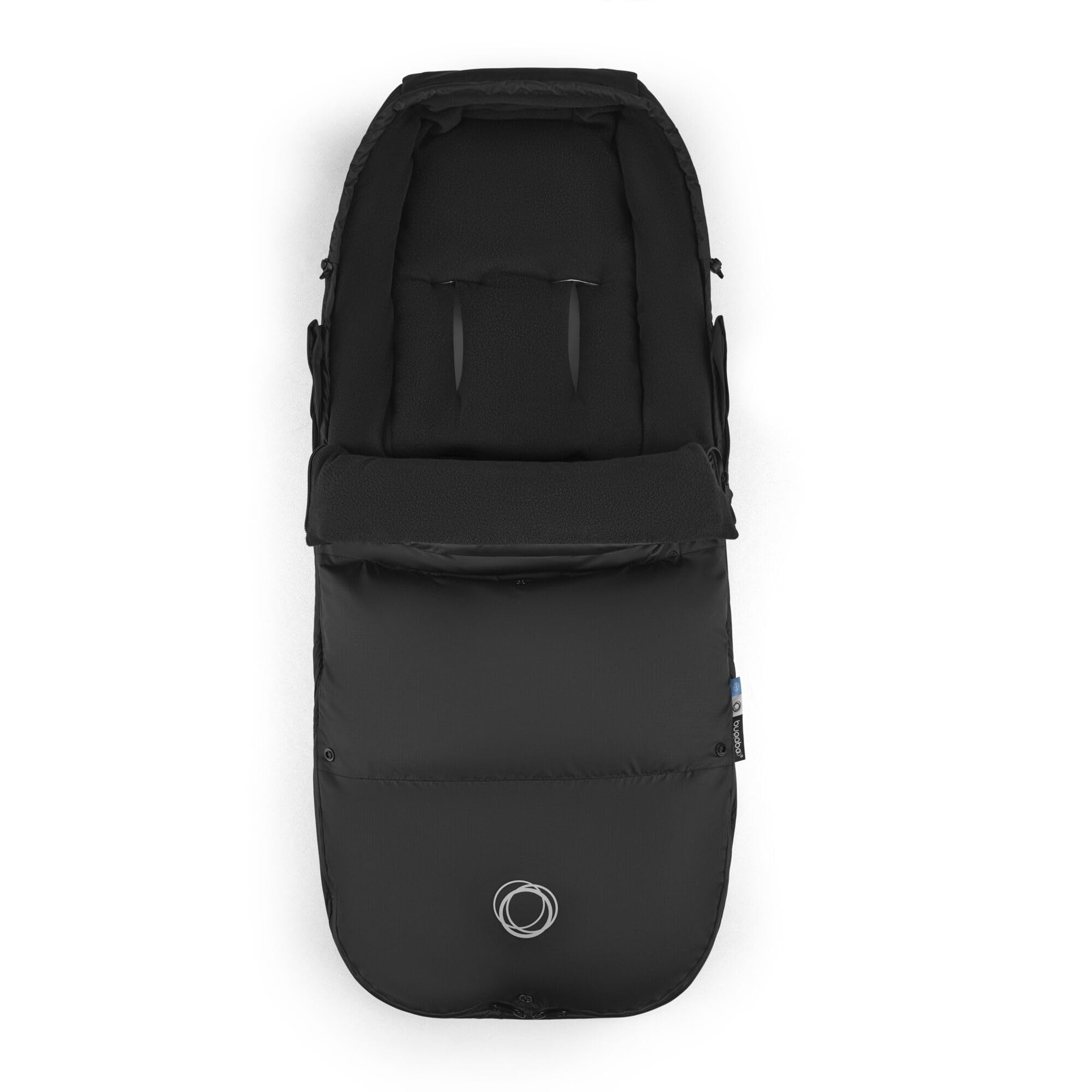 Bugaboo Performance Footmuff water-repellent shell keeps the interior dry.