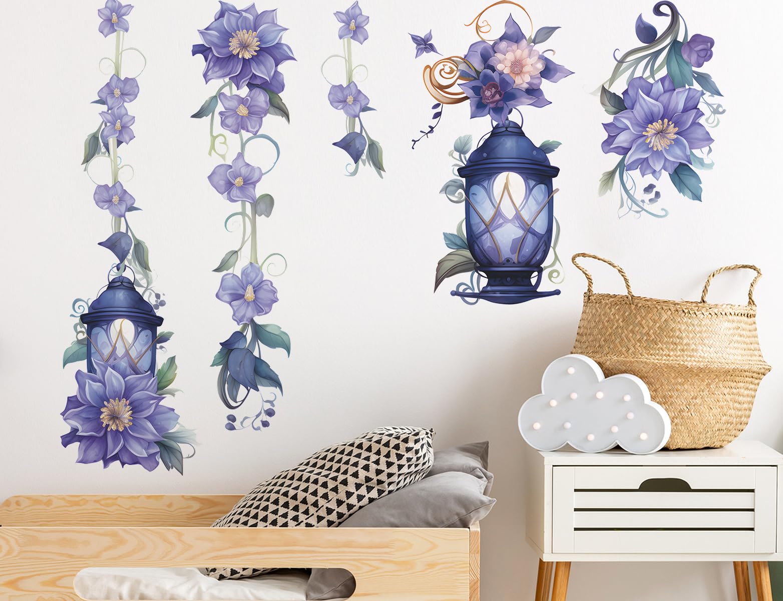 Buiory self-adhesive PVC wall stickers blue are easy to apply and reposition.