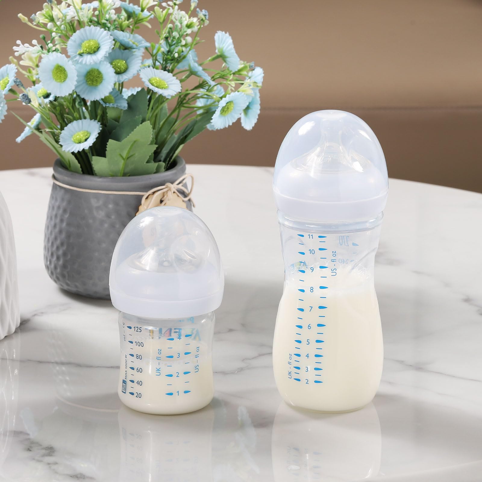 Bulgilia easy-clean disinfection-capable lids simplify bottle hygiene