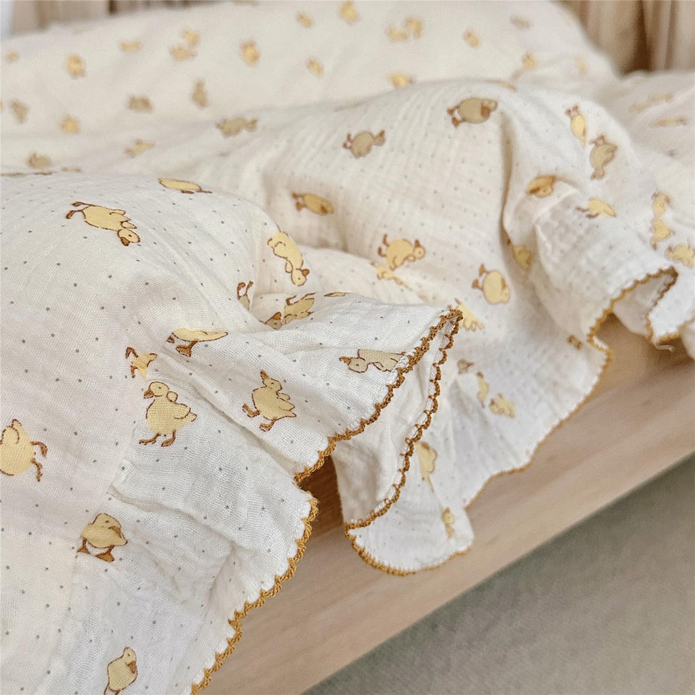 BuLuTu easy-care instructions closeup illustrate cold wash and low heat drying for longevity.