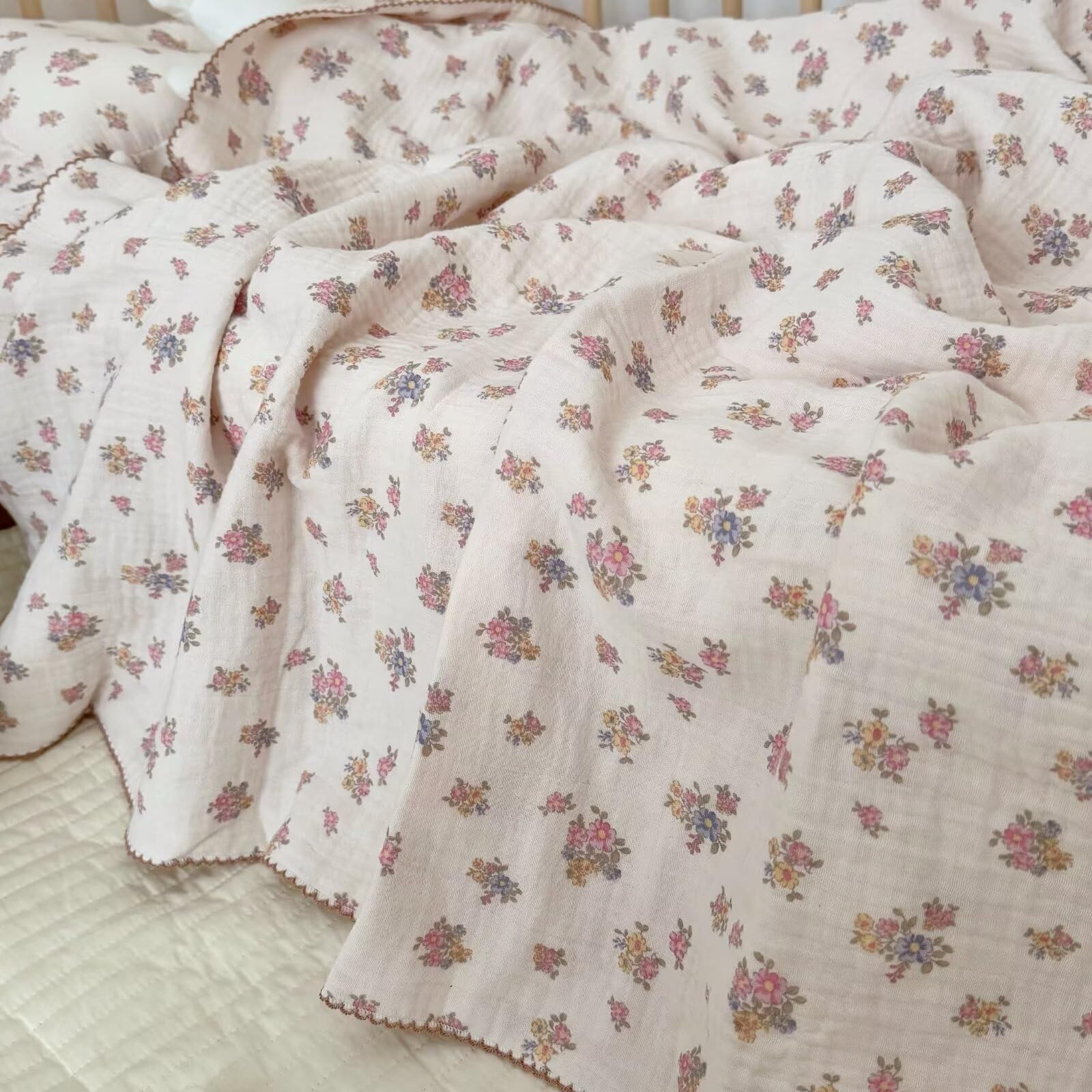 BuLuTu Muslin Cotton Baby Blanket showcases breathable gauze fabric for warm days.