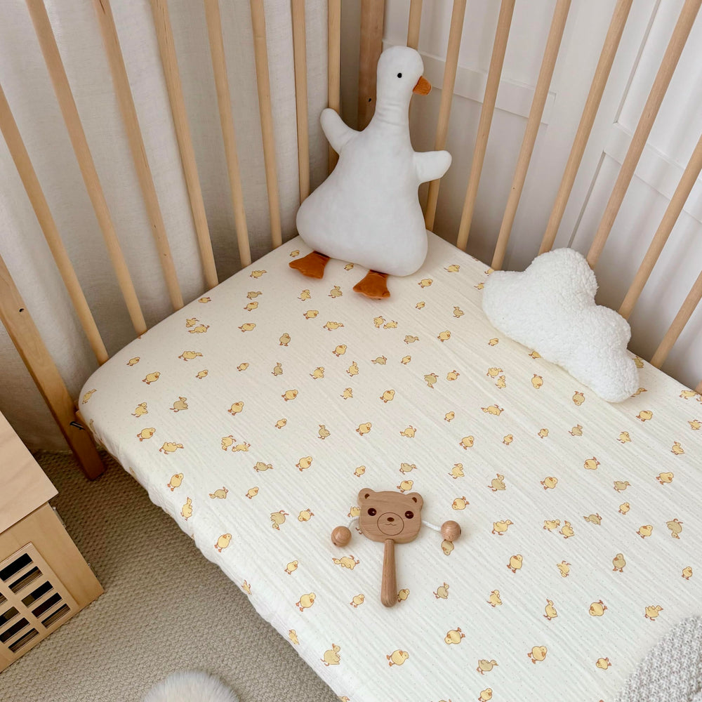 BuLuTu breathable texture promotes air flow and comfortable sleep surface.
