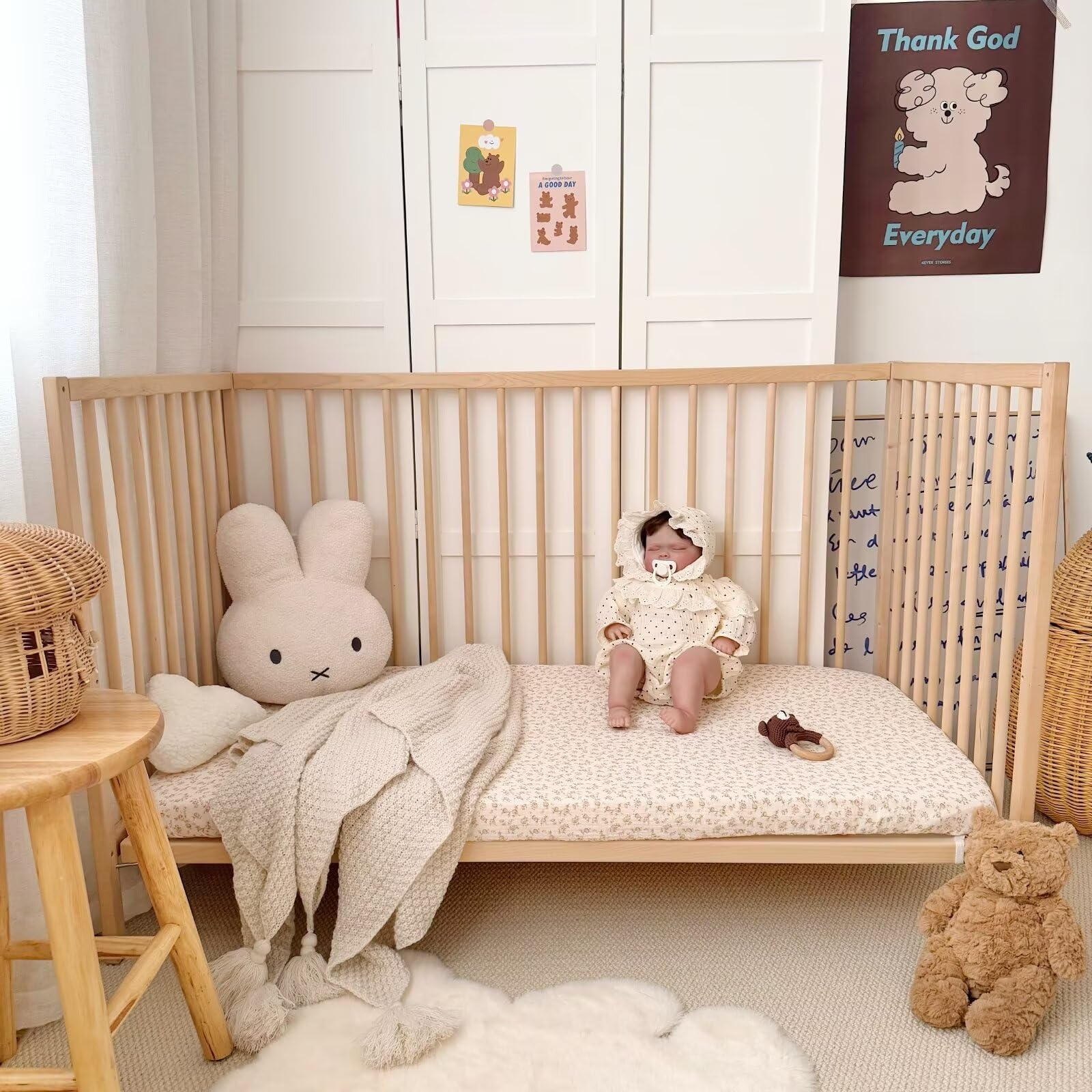BuLuTu gift-ready pack of two crib sheets suitable for baby showers