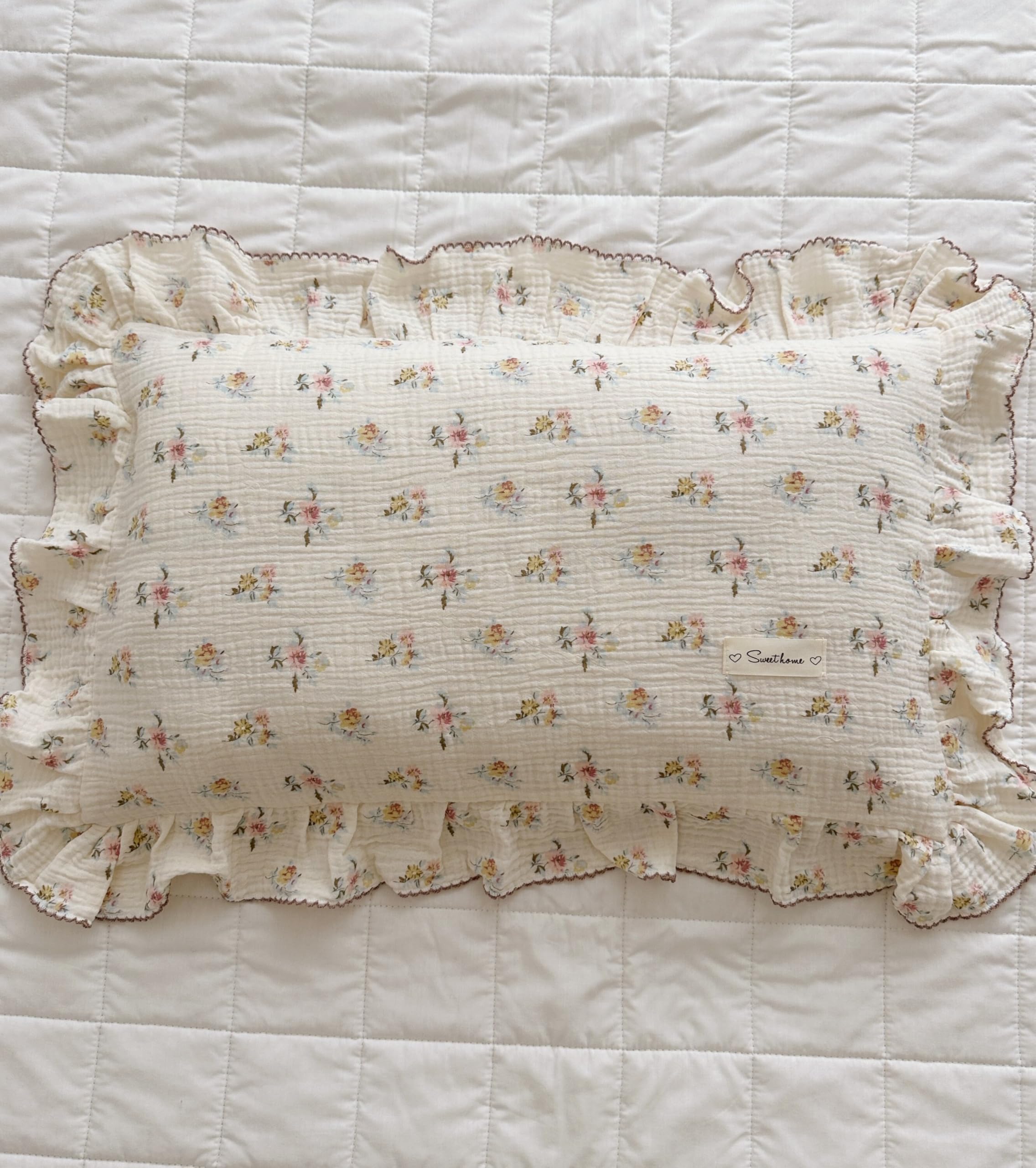 BuLuTu standard 26x20 pillowcase ideal for kids’ beds and growth.