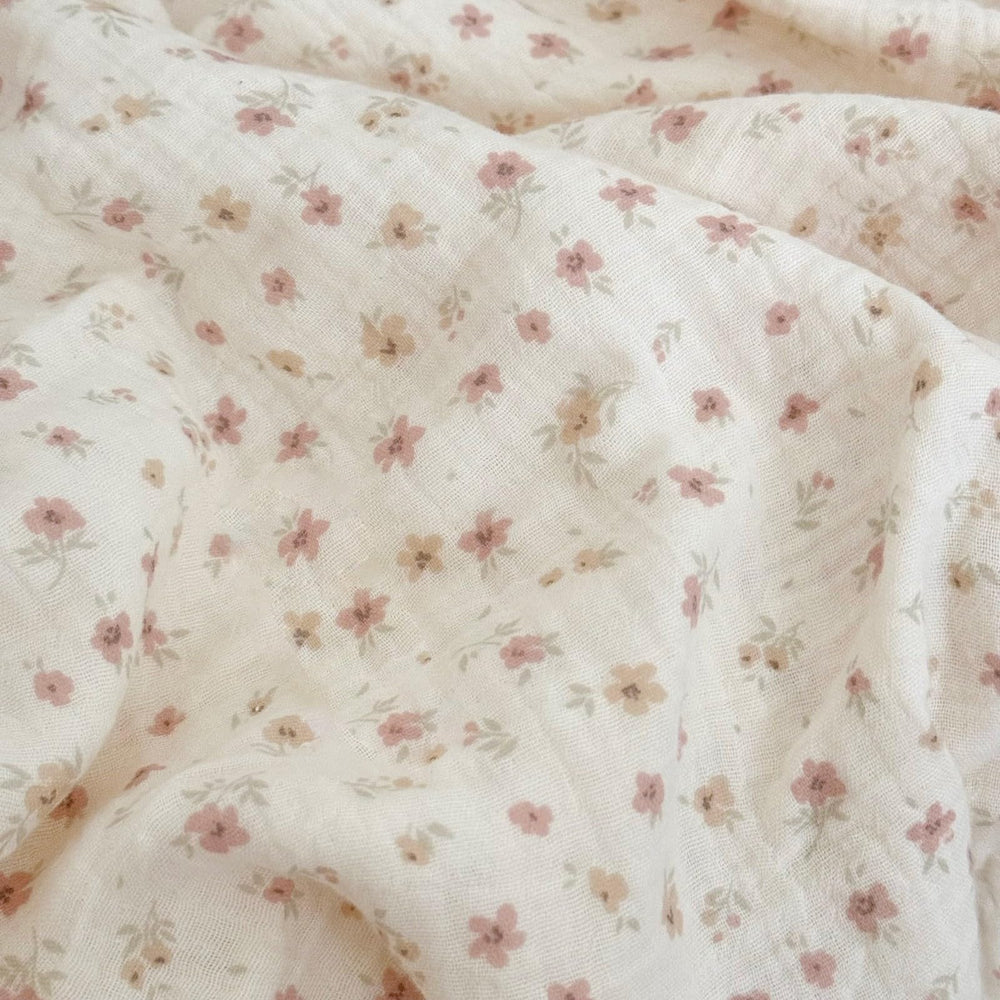 BuLuTu standard-size pillowcase 26x20 supports kids' beds with vibrant pink floral print.