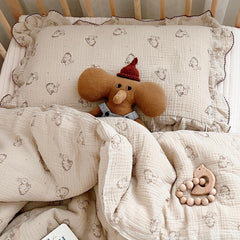 BuLuTu toddler pillowcase 20x14 inch size close-up demonstrates crib-fit practicality.