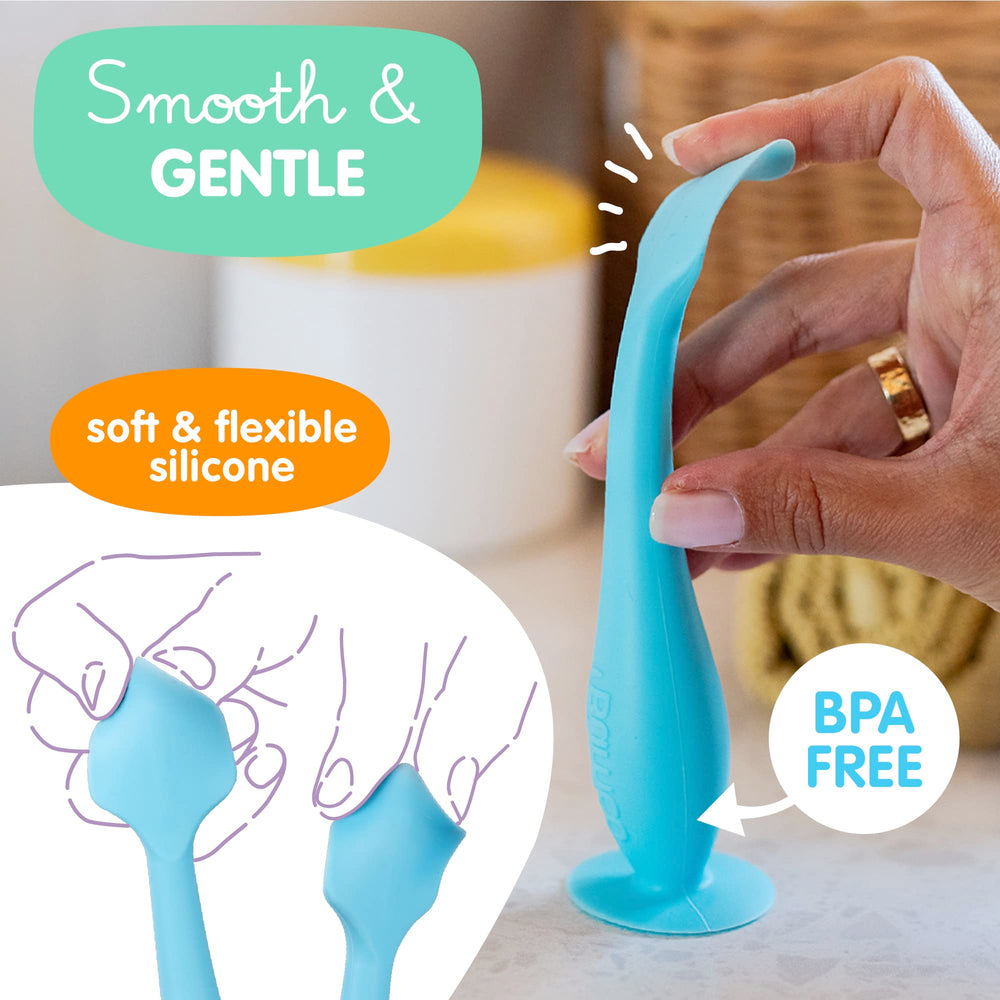 Bumco compact 6.25-inch design fits in a parent's hand