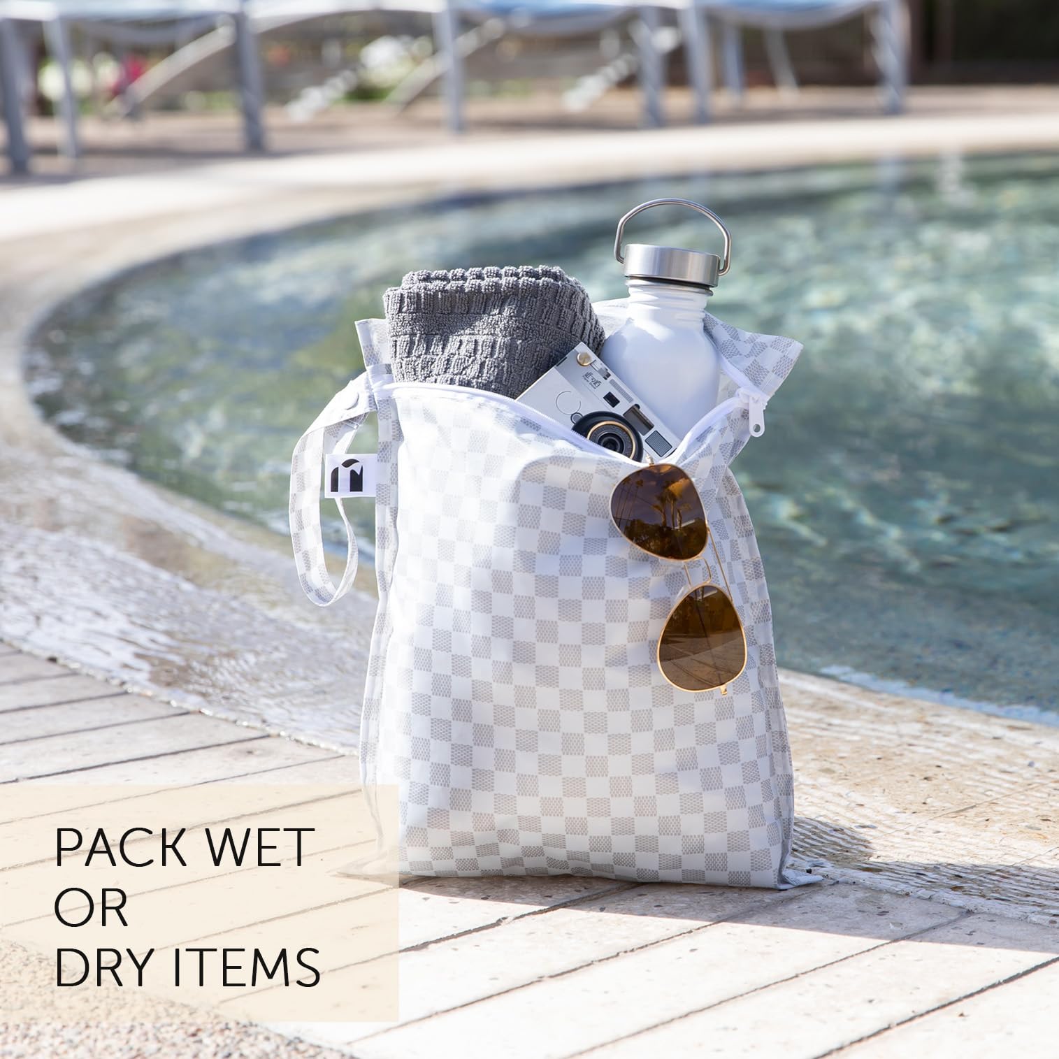 Bumkins Roamio two-pack offers reusable organization for two kids' gear.
