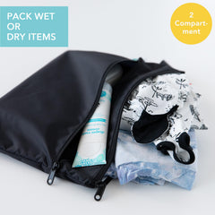 Bumkins two-compartments bag interior helps separate wet from dry items.