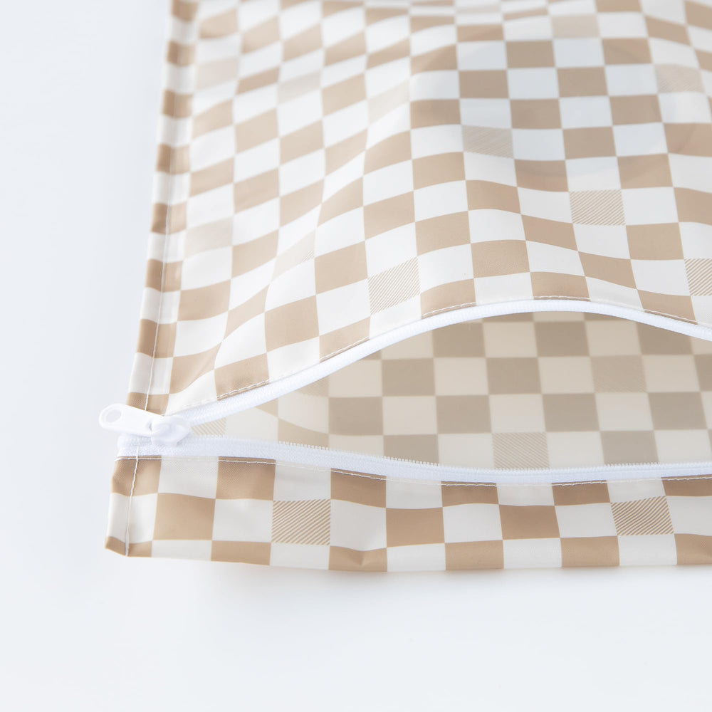 Bumkins bag air-drying to extend fabric life.