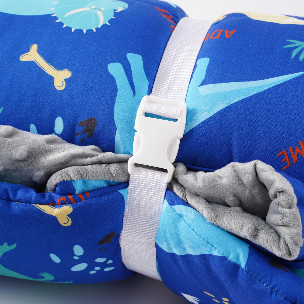 Top handle and name tag on Bunnikins & Clover mat aid quick identification.