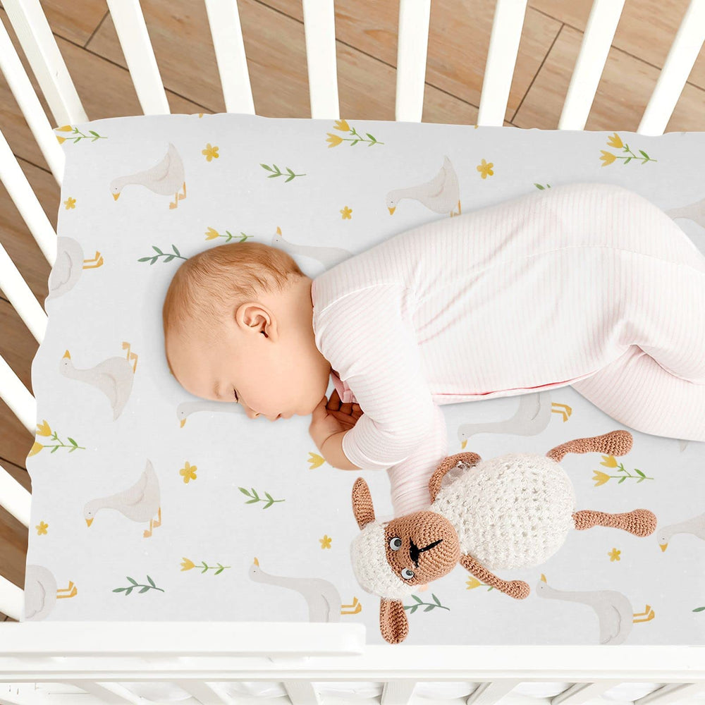 Burbuja Goose Bird Twig nursery setting demonstrates everyday use