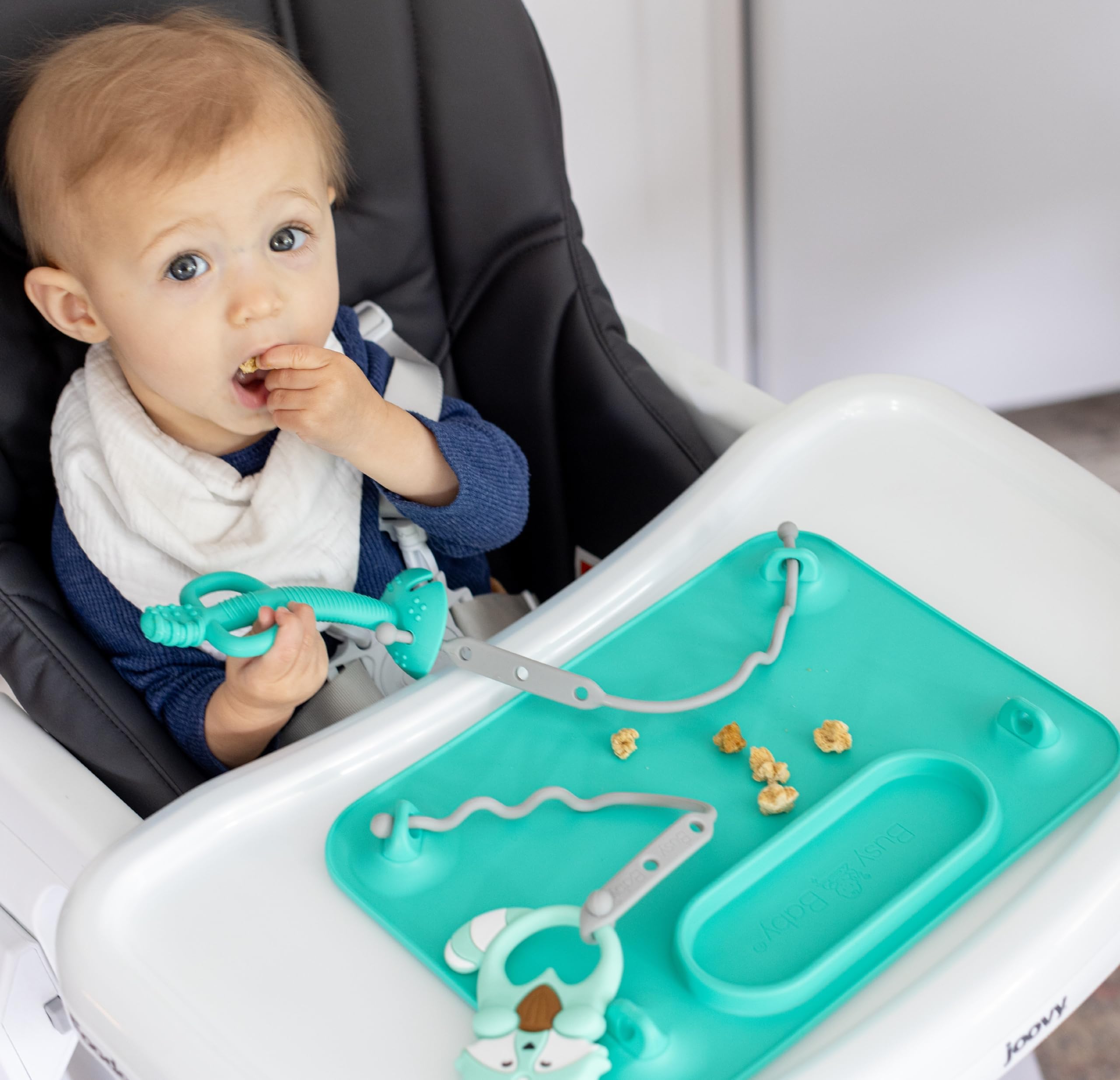 Busy Baby teething spoon BPA-free design emphasizes safe materials for infants.