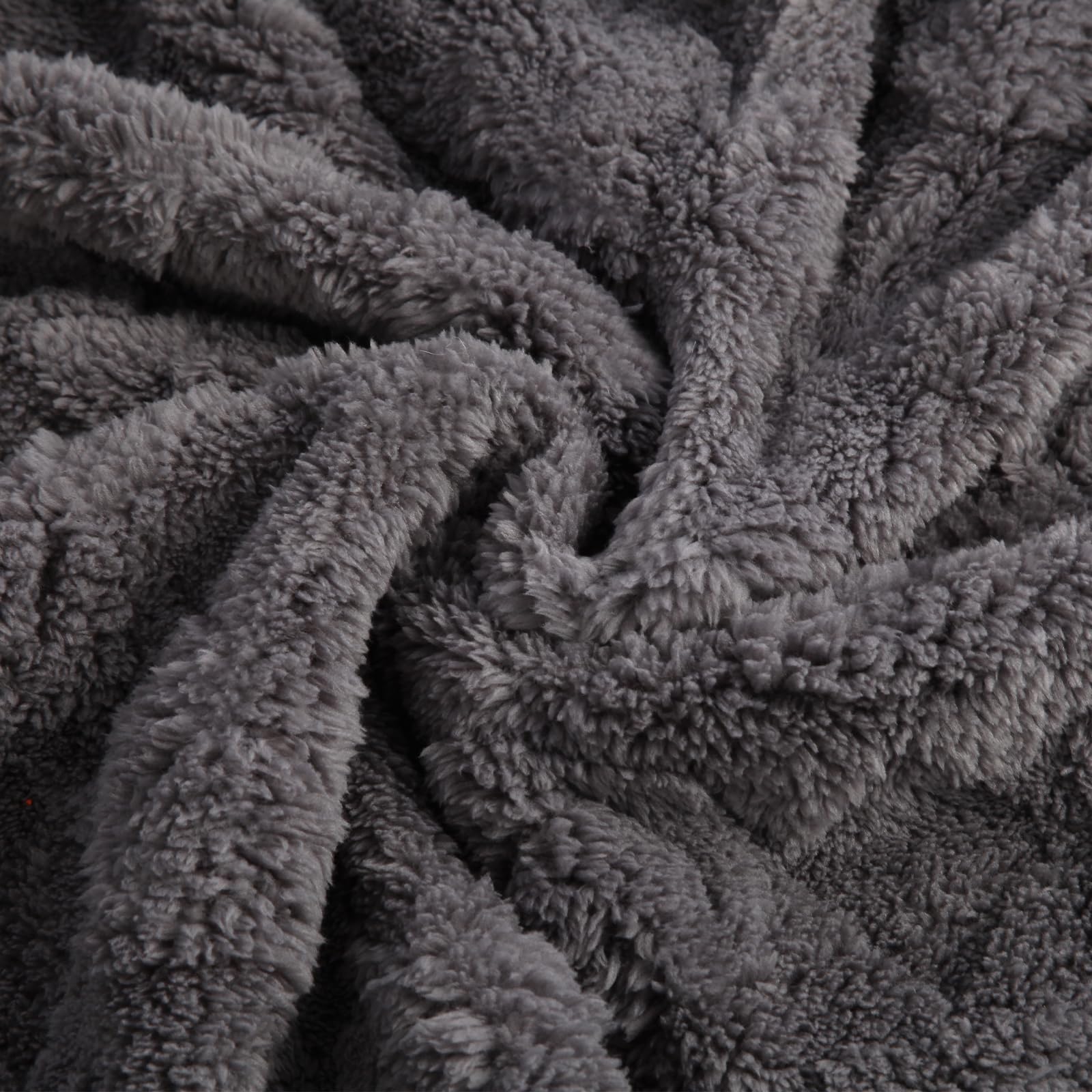 BYKOSY baby blanket in stroller view demonstrates breathable all-season comfort