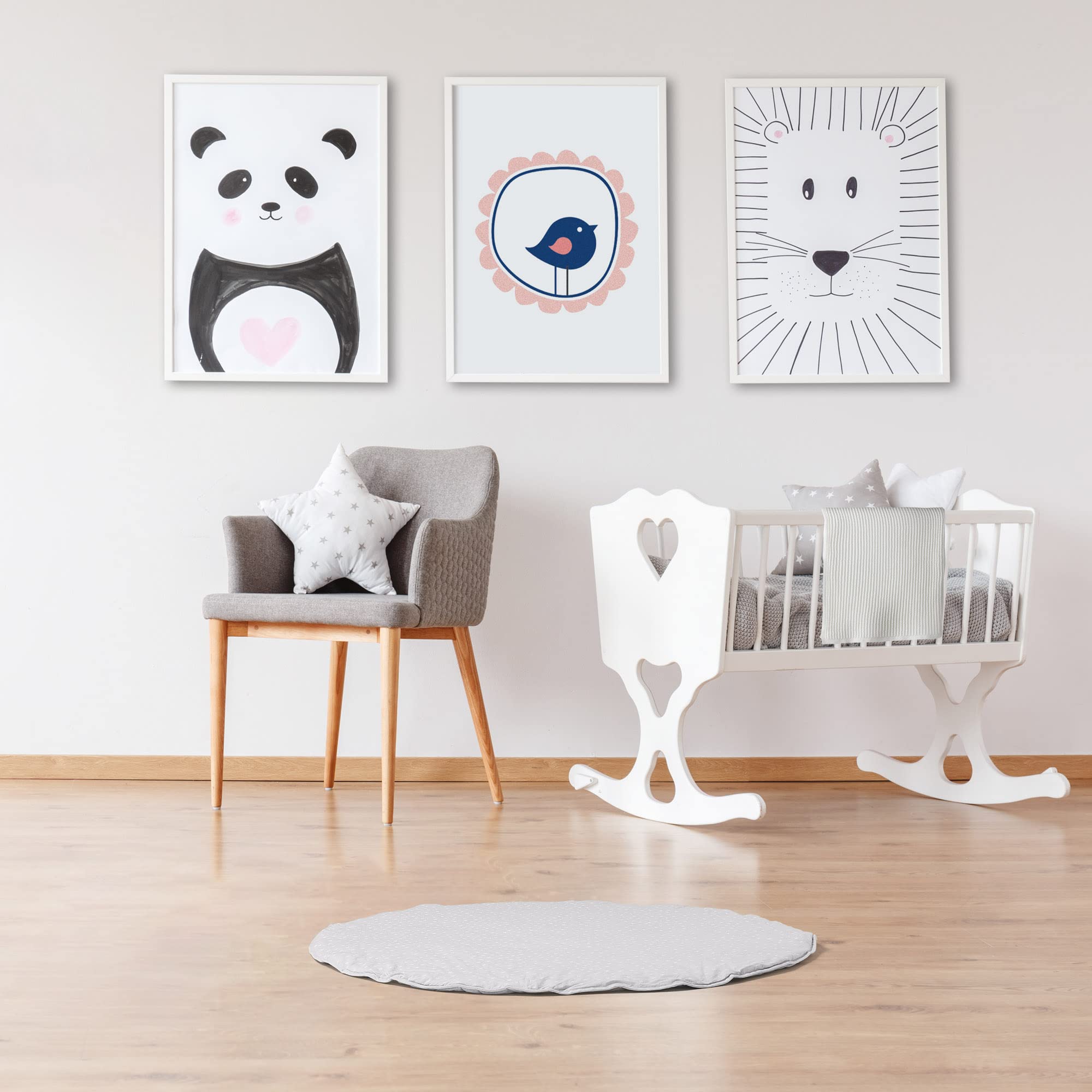 Byrd and Blume round baby play mat gray reversible design offers two looks.