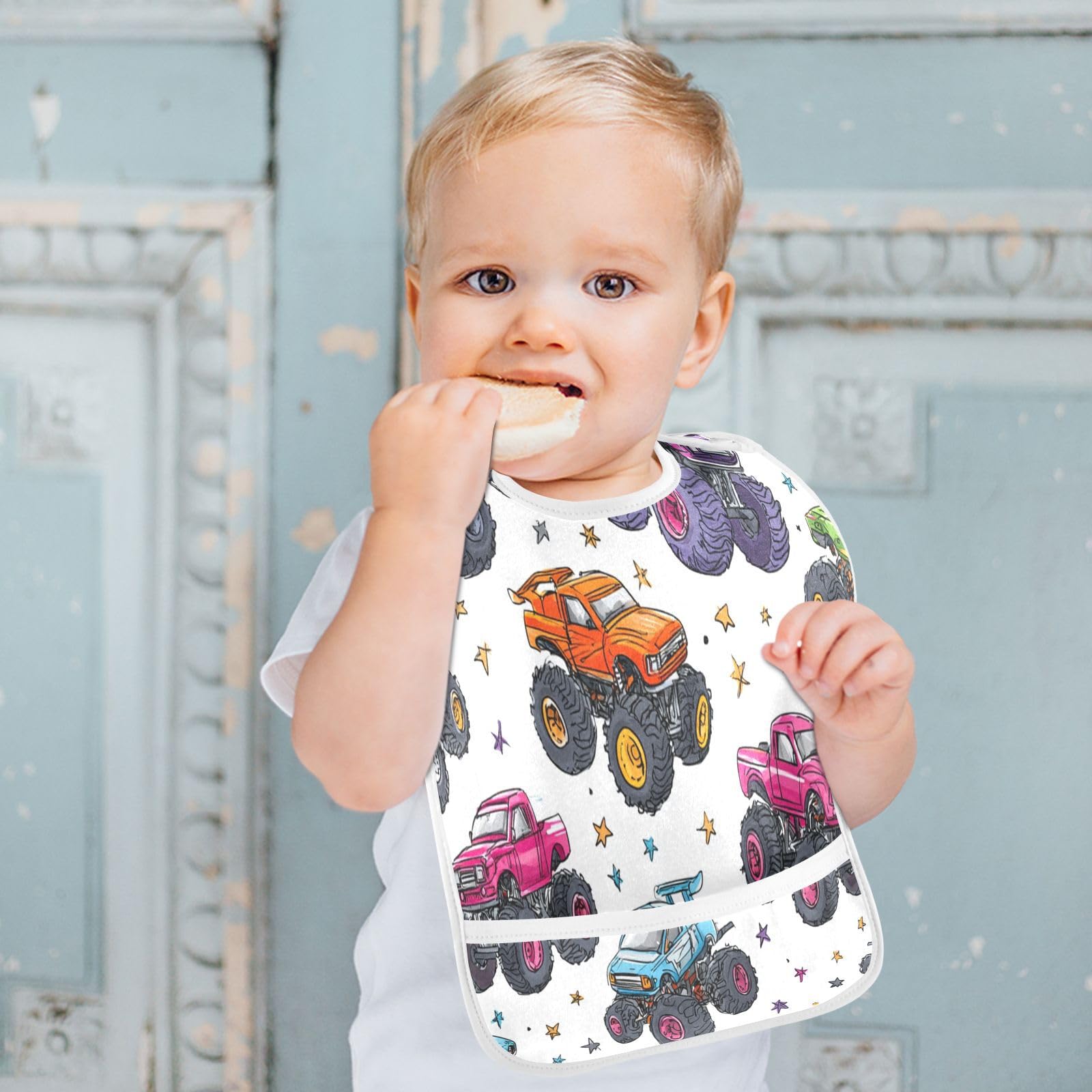 Caikeny baby feeding bib TPU layer keeps dry during meals.