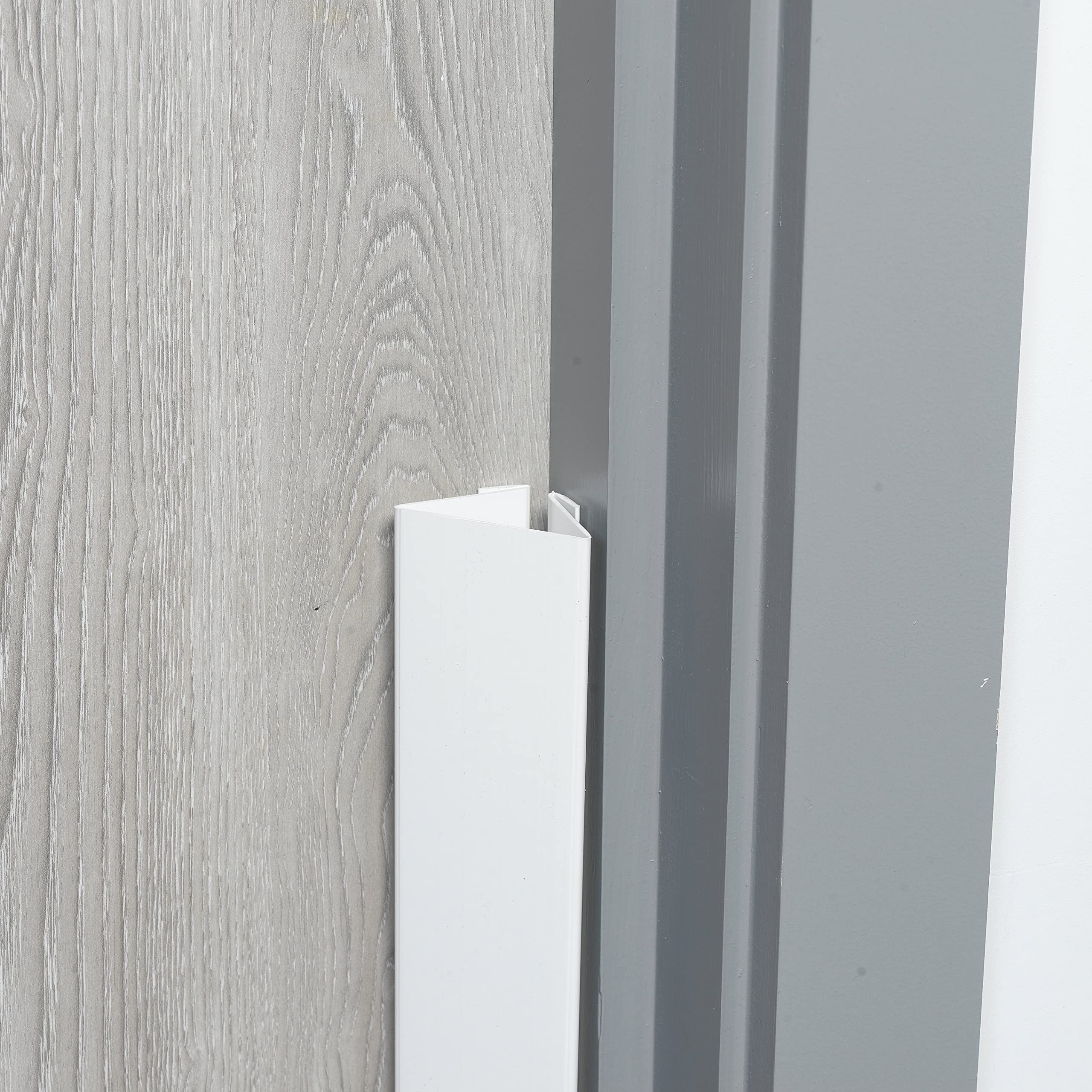 Cardea Solutions 5-pack packaging illustrated for use across multiple doors