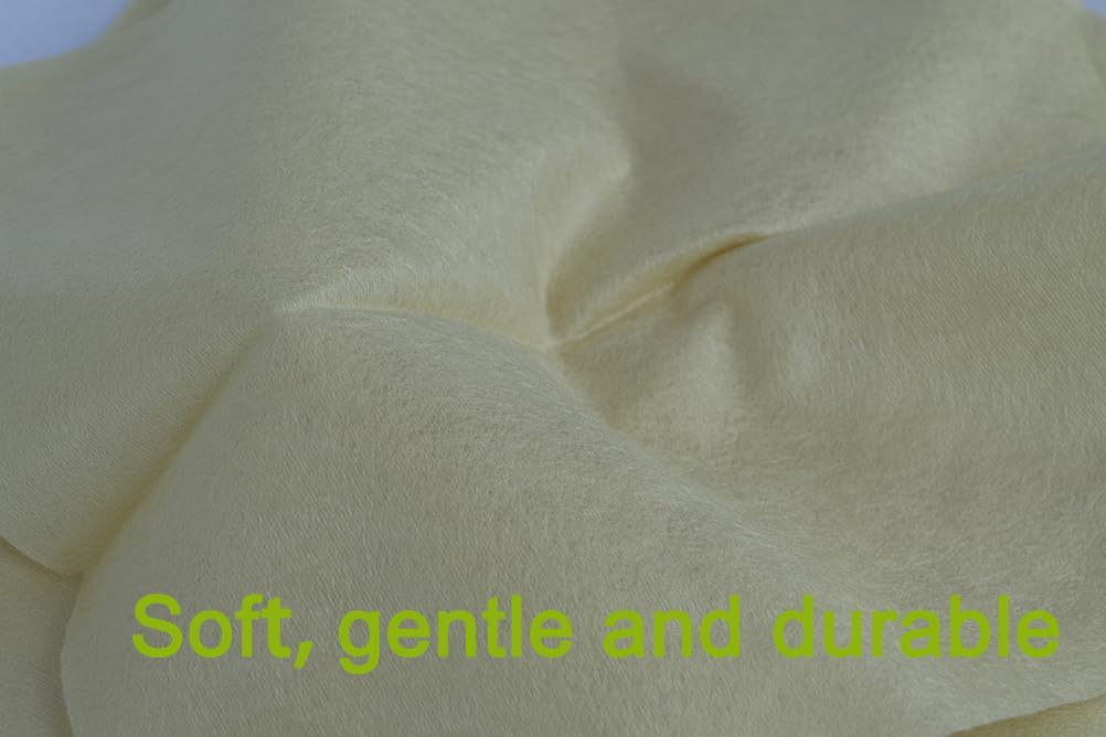 Careboree unscented wipes highlight lint-free performance for clean faces