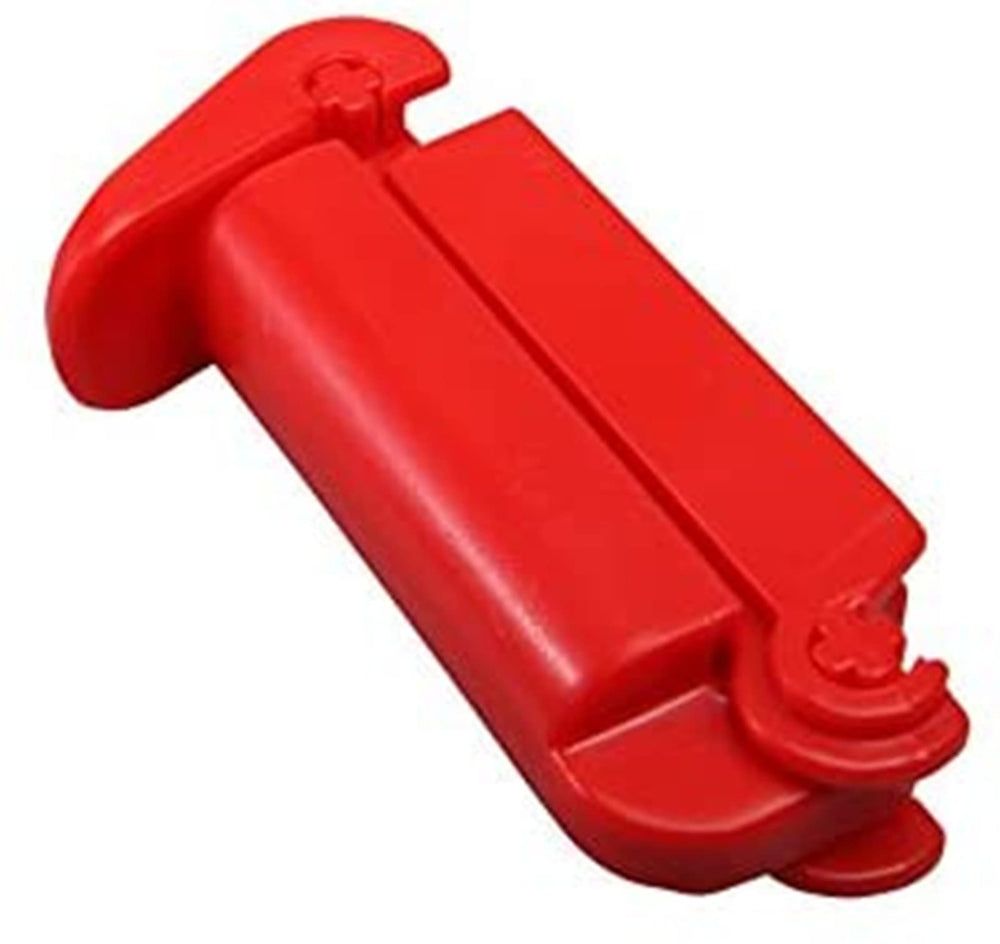 car seat belt clip red size 88x22 mm reference