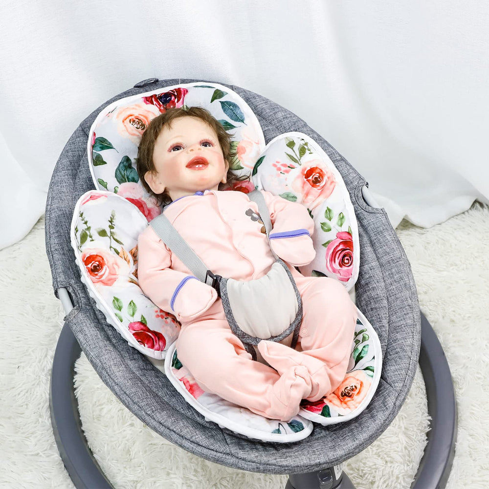 CARUILI head support close-up in soft minky plush cushions delicate skin.
