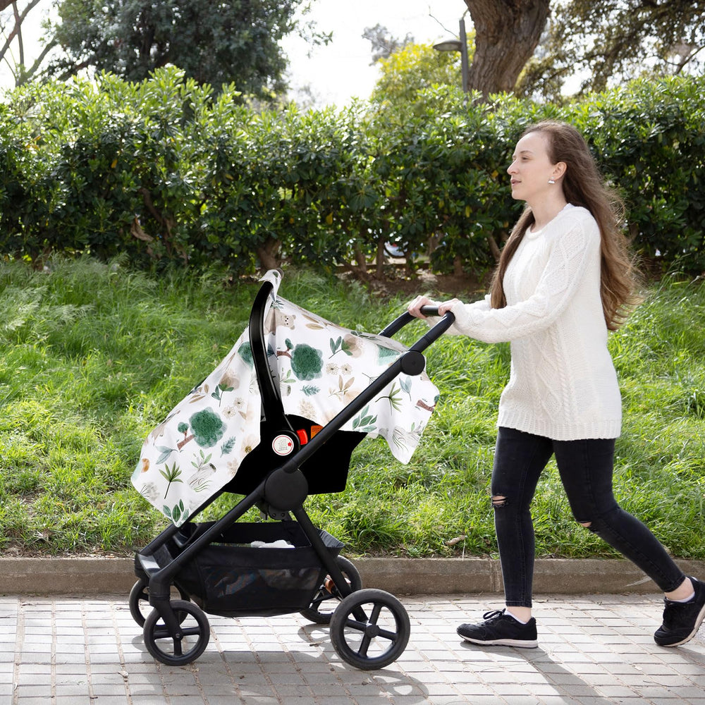 CARUILI Minky woodland design makes a thoughtful baby shower gift.