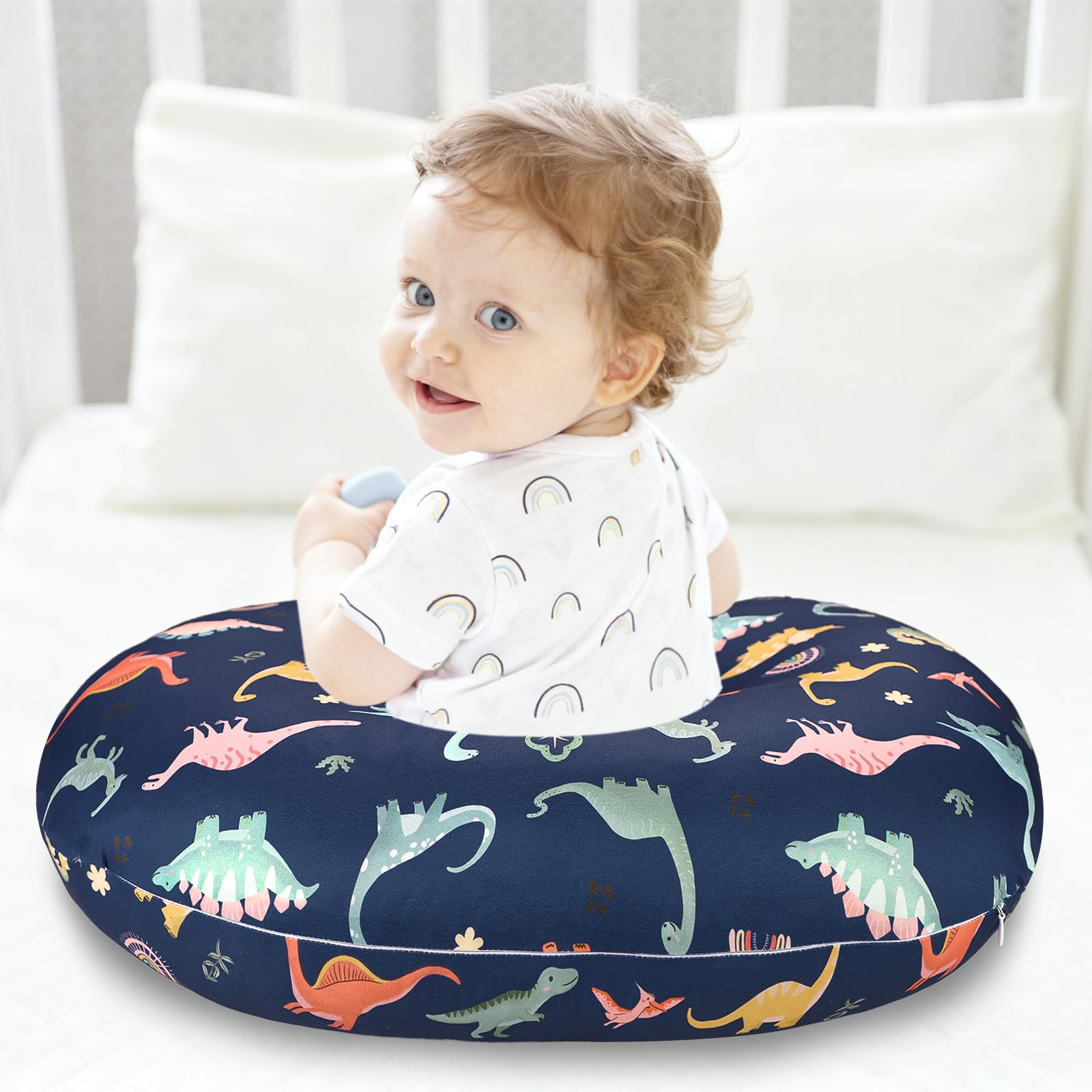 CARUILI nursing pillow cover in use during a feeding session shows calm baby moments.