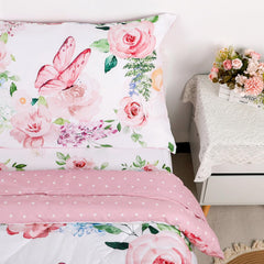 CARUILI reversible comforter shows two playful sides for versatile styling.