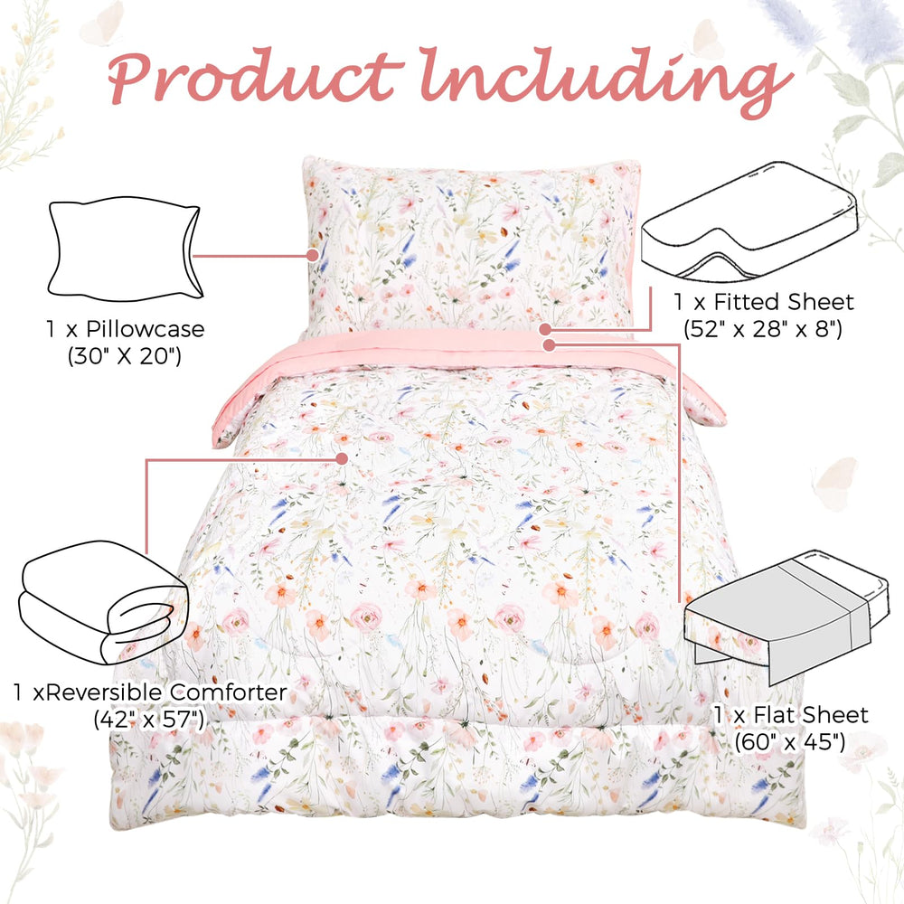 CARUILI closeup floral pattern highlights charming accents.