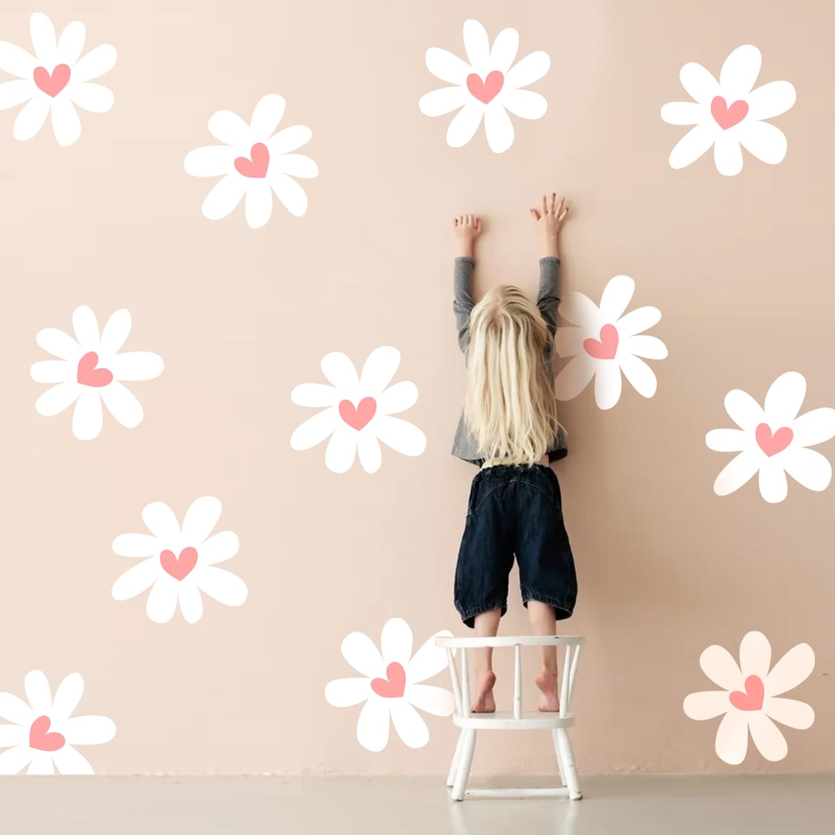 CasaPopz Daisy Wall Stickers easy peel application for quick, mess-free decorating.