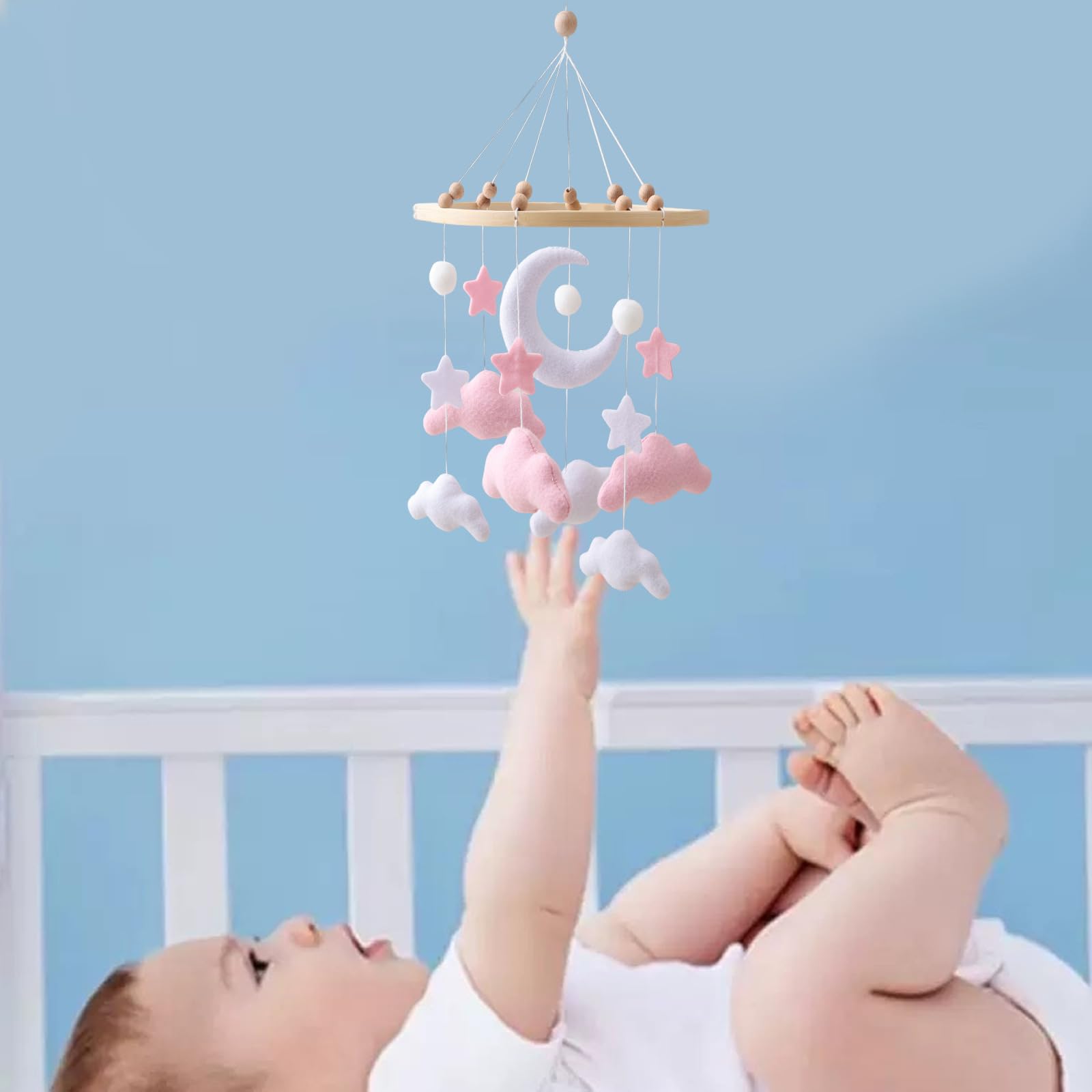 Ceecolia soft cotton felt mobile uses non-toxic materials for a safe, eco-friendly nursery.