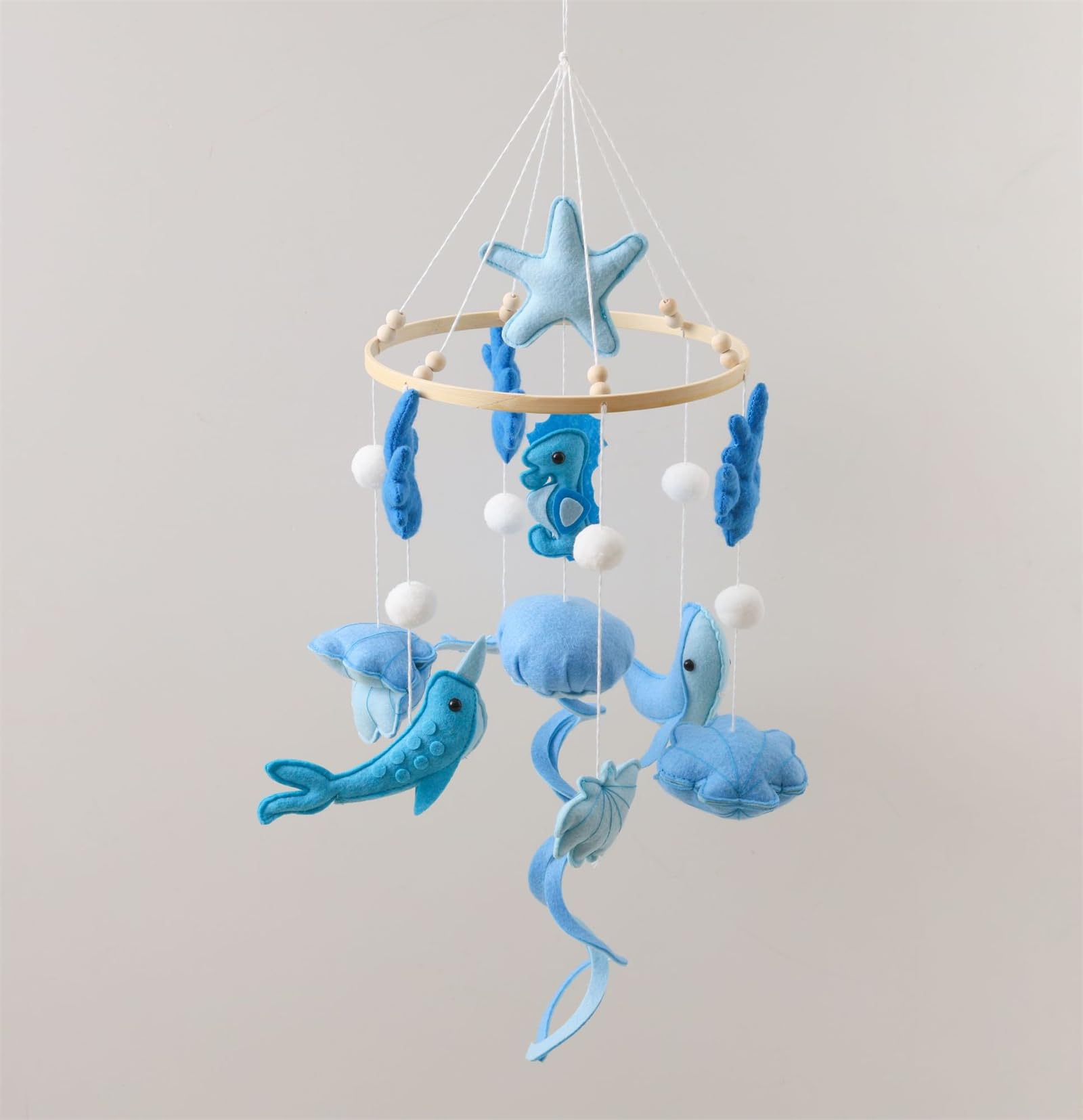Ceecolia Versatile Nursery Decor—grows with baby from crib to wall decor.