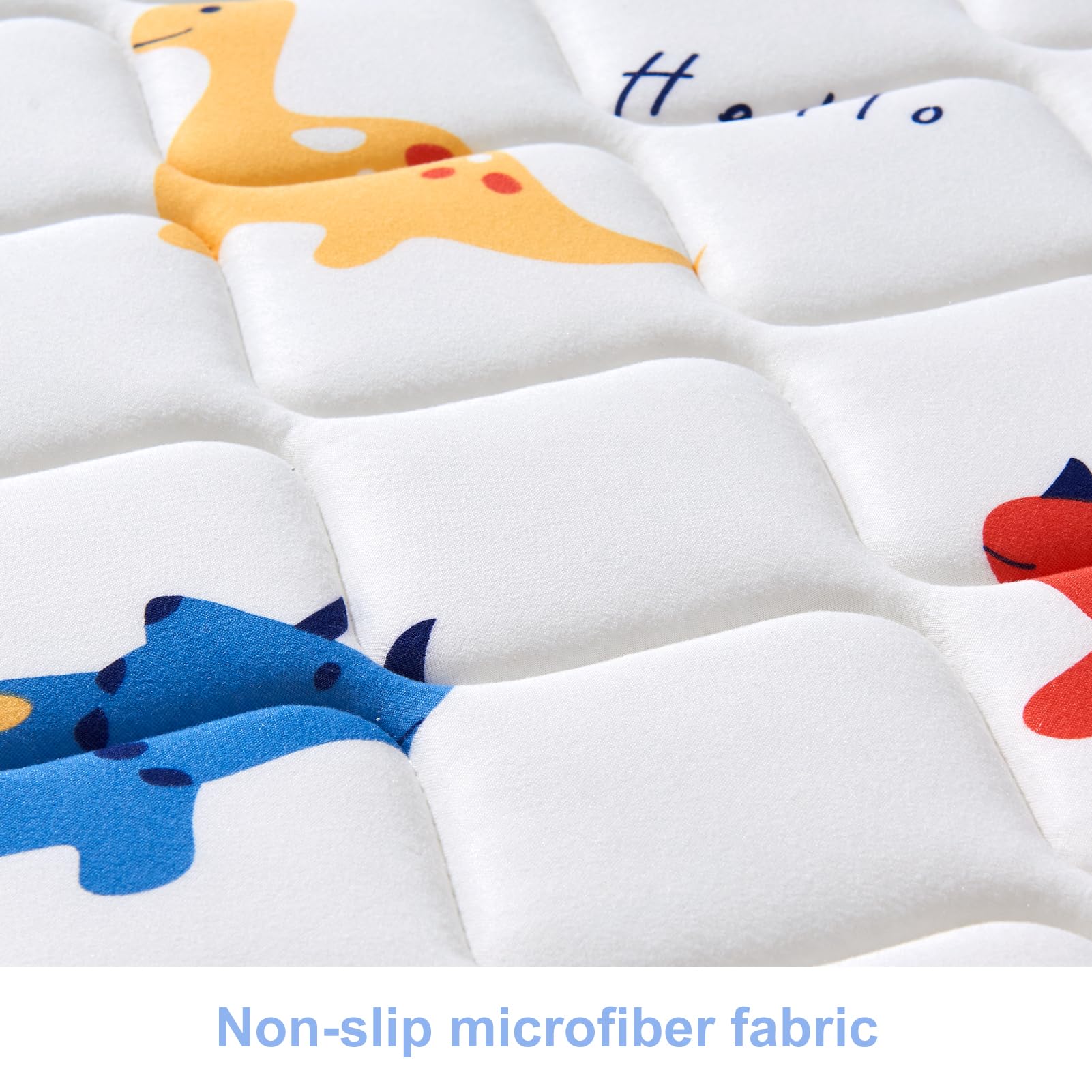 Ceekliybear bumper close-up highlights non-slip fabric and bottom grip features.