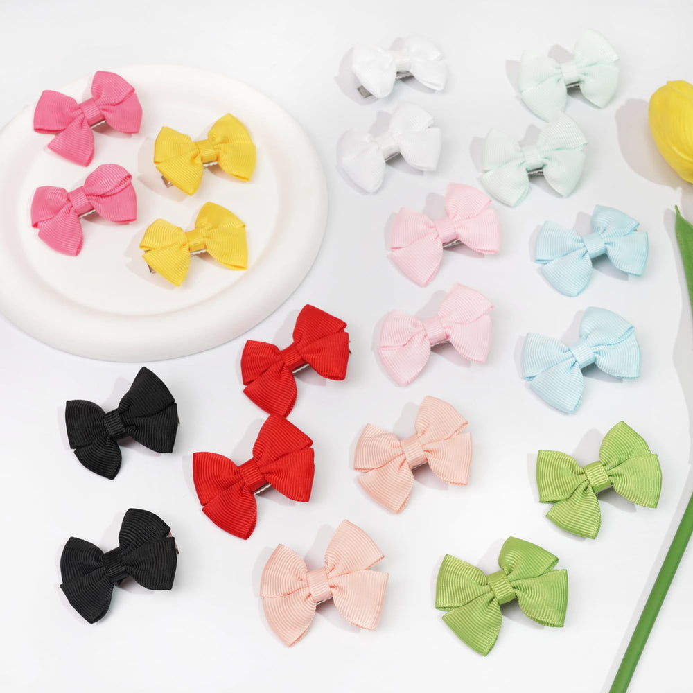 CellElection 2-inch bows are packaged ready for gifting or sharing with friends.