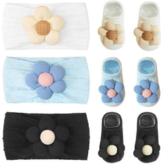 CÉLLOT baby headband daisy white closeup, comfortable nylon band for all-day wear