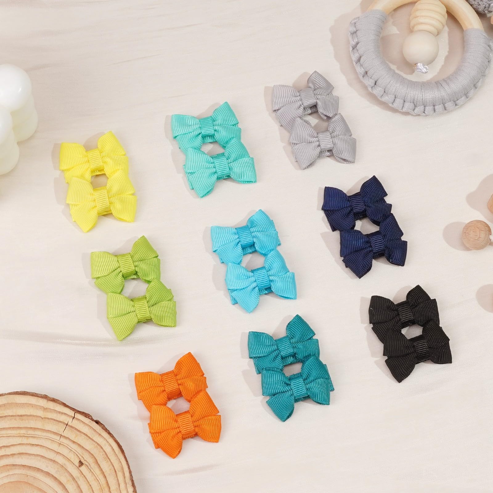 CÉLLOT bow clips on bangs and ponytails for tidy, clear faces.