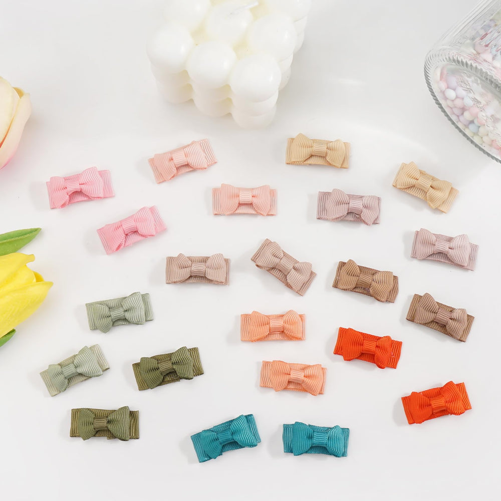 CÉLLOT colorful-set image showcases abundant hues for coordinating outfits