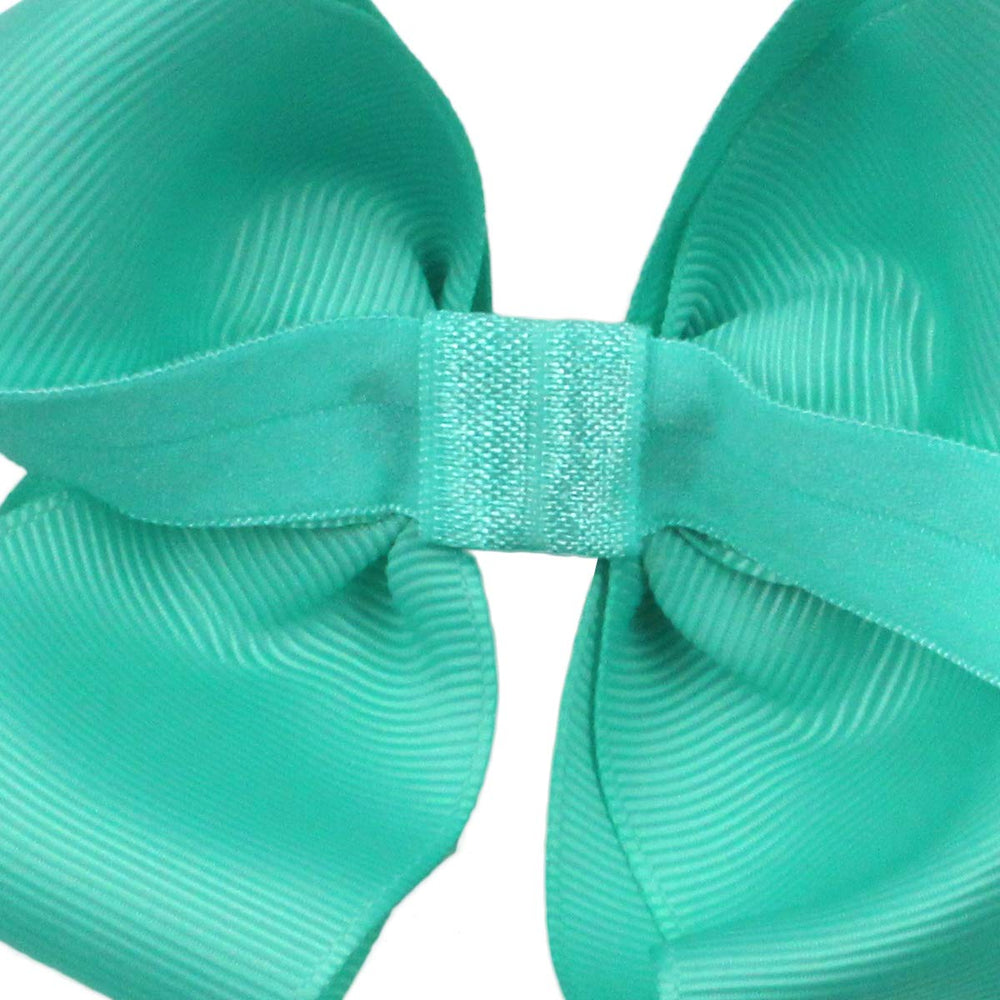 Elastic soft headband offering comfortable all-day wear.