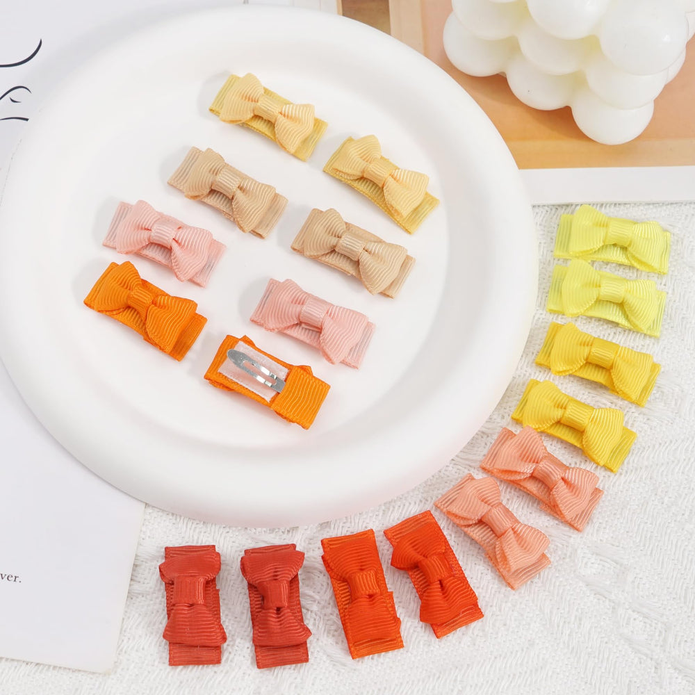 CÉLLOT gift-pack image ideal for baby showers or first photos.