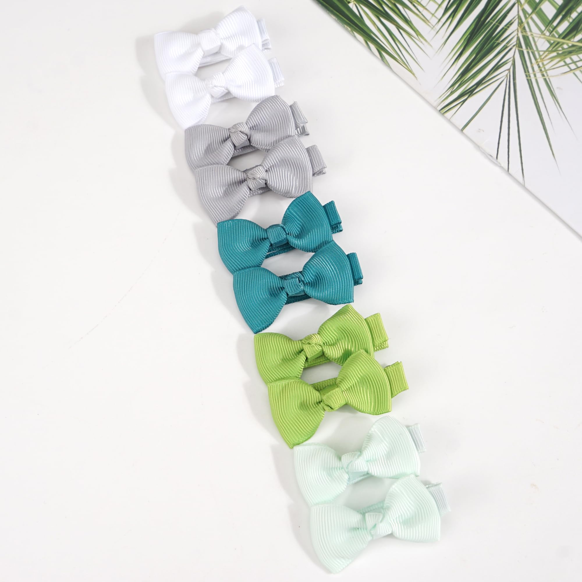 CELLOT clips for pigtails, bangs, and ponytails on busy mornings.